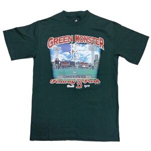MAJESTIC Boston Red Sox Fenway Park Green Monster Graphic T-Shirt Medium M